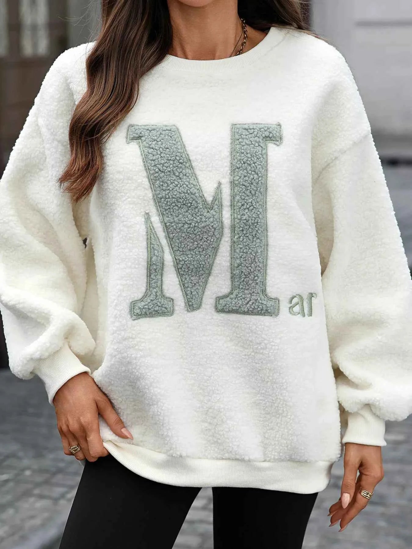 Letter Round Neck Fleece Sweatshirt Ivory 88850a90cb474d13b67b6827f964dd3f-Max-Origin