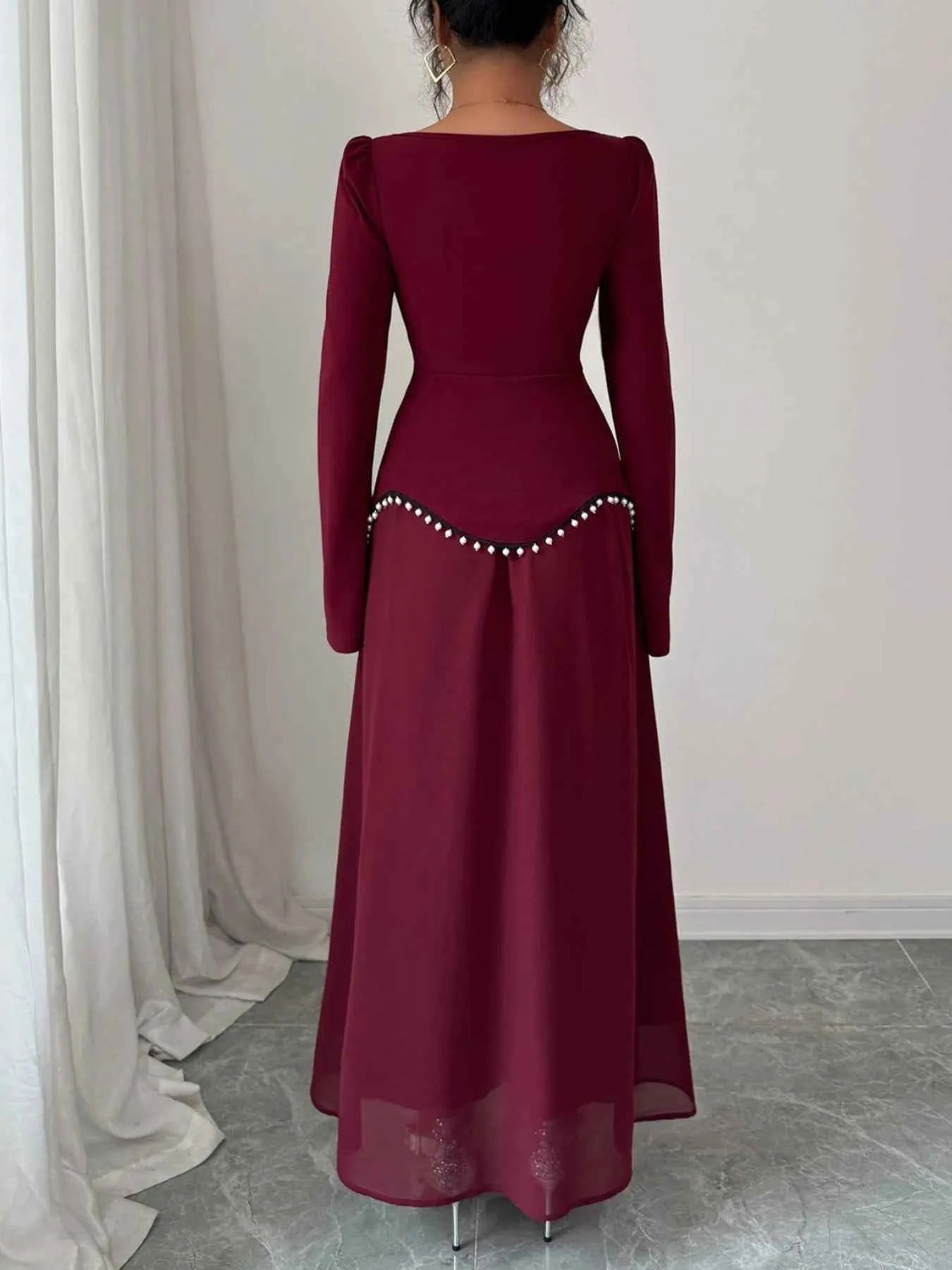 Square Neck Long Sleeve Maxi Dress 88957e12-4c41-40cd-a543-83d87735f889-Max-Origin