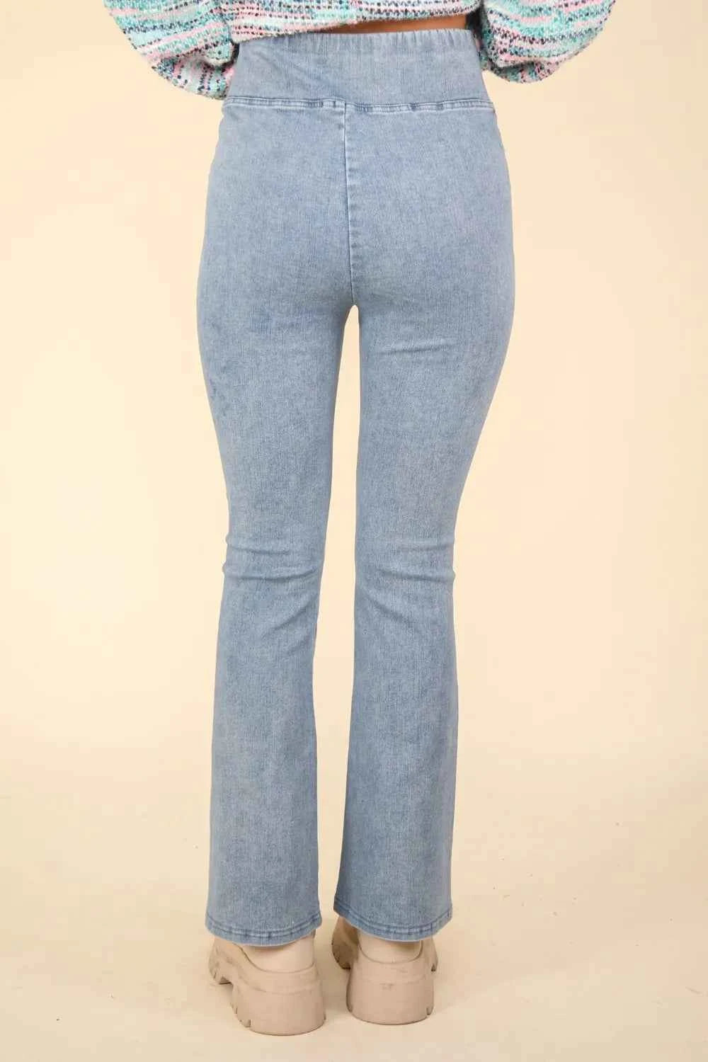 VERY J Washed Denim Stretchy Crossover Waist Leggings 88b61140-2560-4a9e-b0b4-5fa7566c1140-Max