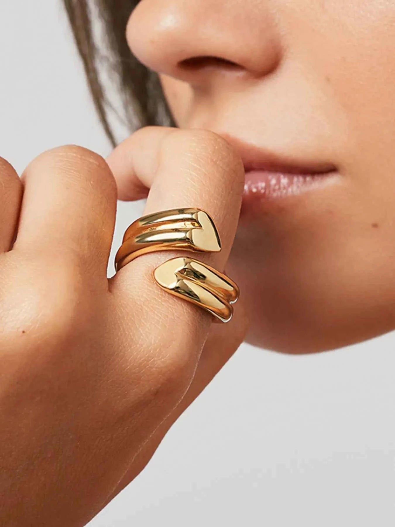18K Gold-Plated Wrap Around Ring Gold 88e296d0-9384-43af-9efa-a5c991cb06bc-Max-Origin