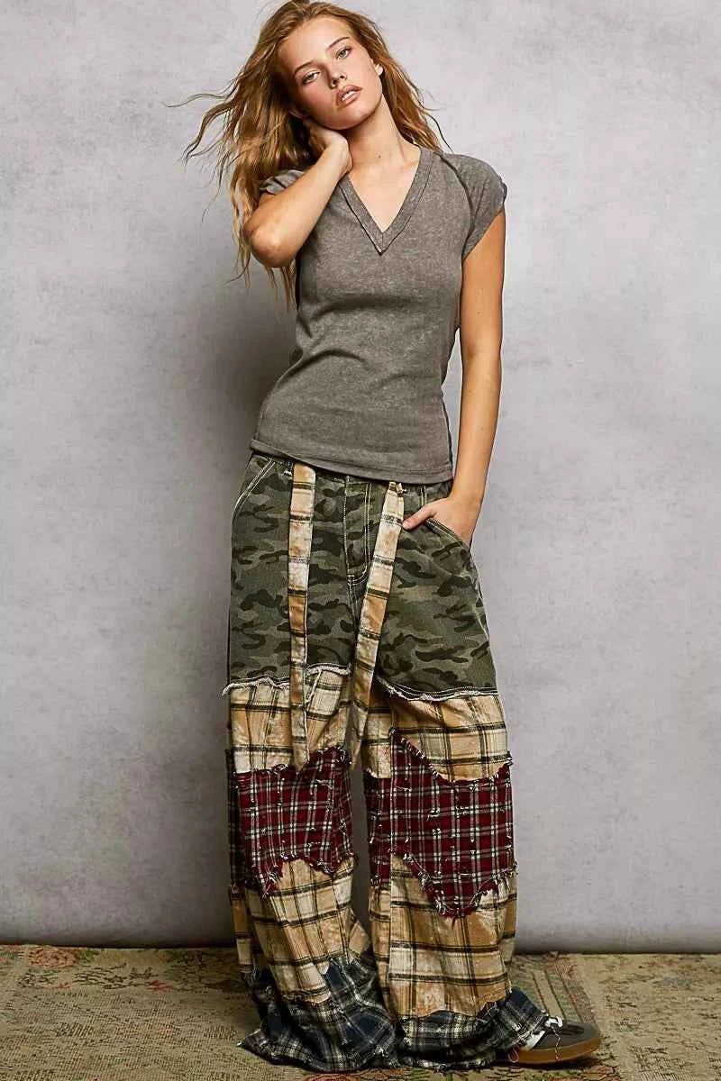 POL V-Neck Short Sleeve Washed T-Shirt with Outseam 8907a64c-fba5-4456-856e-52ad59ad4c88-Max-Origin