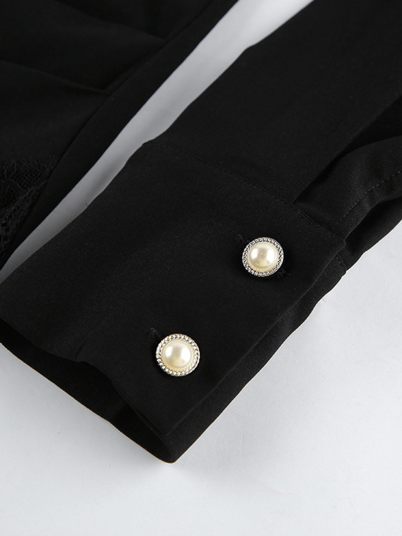 Lace Detail Button Front Long Sleeve Dress 891e8181a66d4928b1aa8bba570589c8-Max