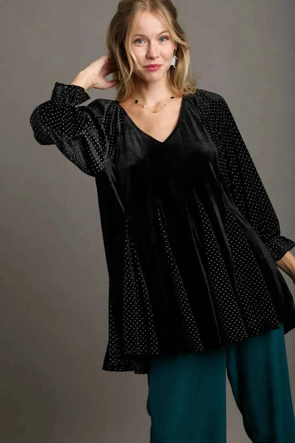 Umgee Godet Hem Polka Dot V-Neck Blouse Black 89526e87-7b6d-44a7-a8fb-1bf8430aeb30-Max