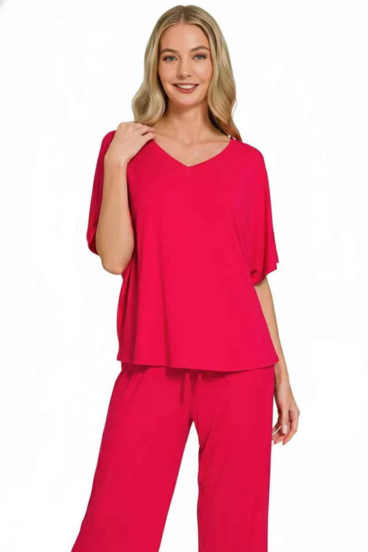 V-neck Oversized Top & Pants Set 895ca6d2-8b54-4675-9ed3-093a0ad371c3-Max-Origin