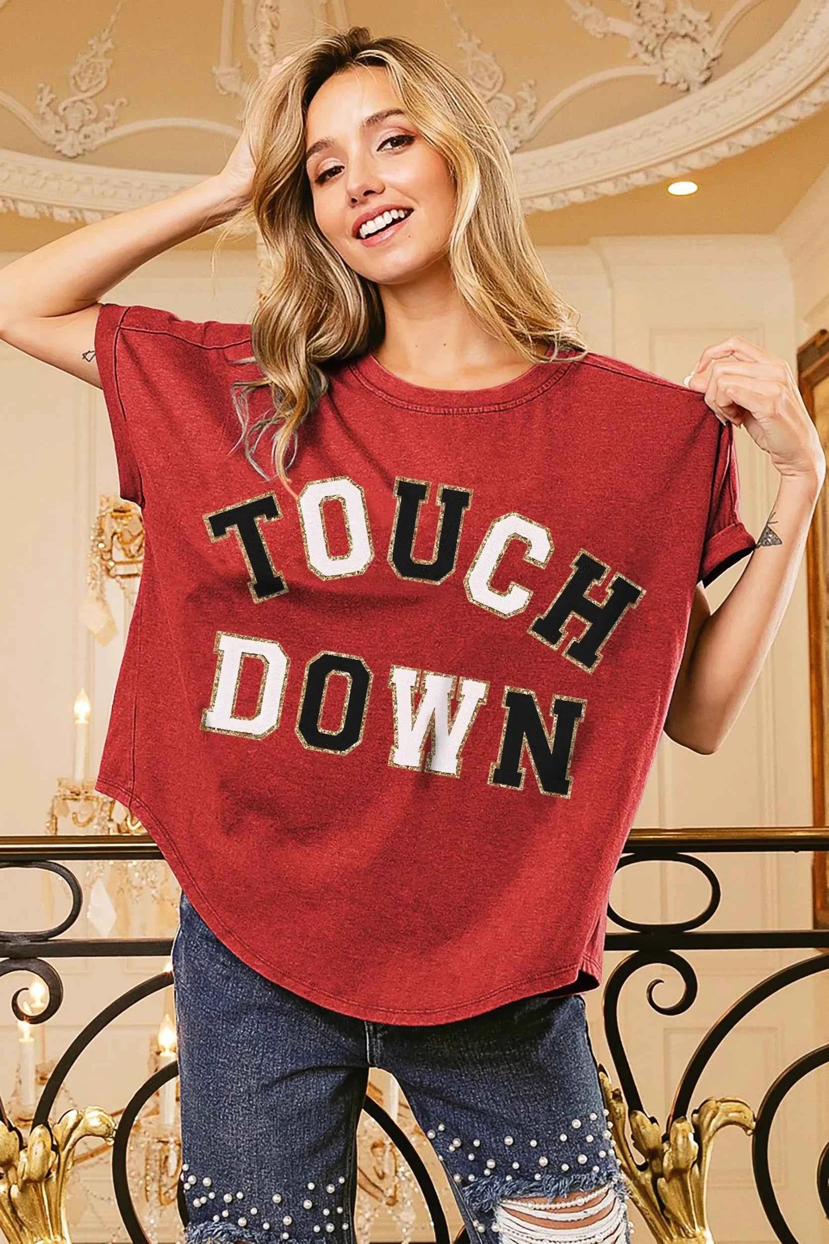 BiBi Touchdown Letter Loose Fit Vintage Washed Top RED BLACK 8990f42cefba4e79adc489aec7932775-Max-Origin