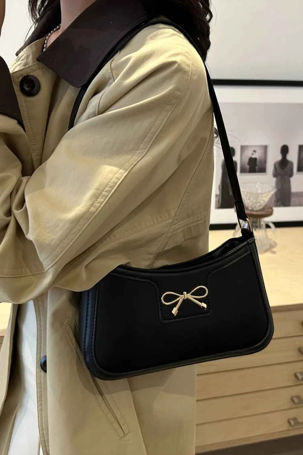 Bow Trim PU Leather Shoulder Bag 89a490c1-62bf-4afa-8694-4143b135b546-Max