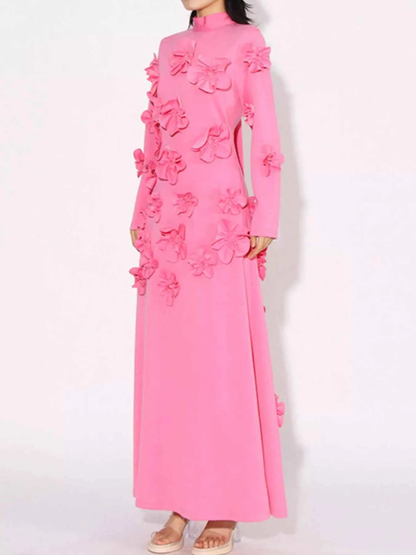 Floral Applique Long Sleeve Maxi Dress 89ab88c5-f3fb-4459-ae11-bbb1d630cf55-Max-Origin
