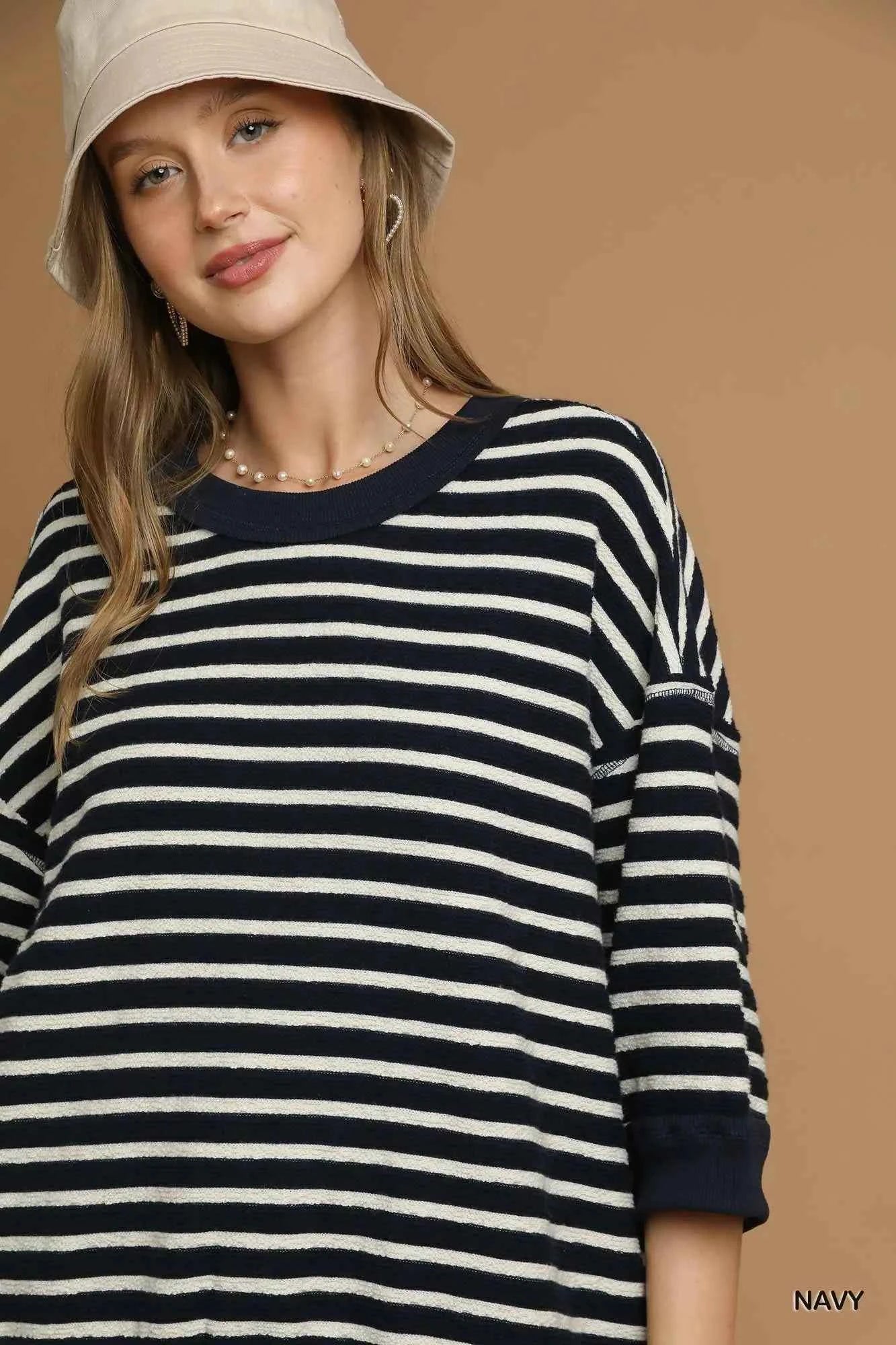 Ribbed Hem Striped Oversized Knit Top 89acad85-4412-4765-93a9-f1a7a039a7bf-Max-Origin