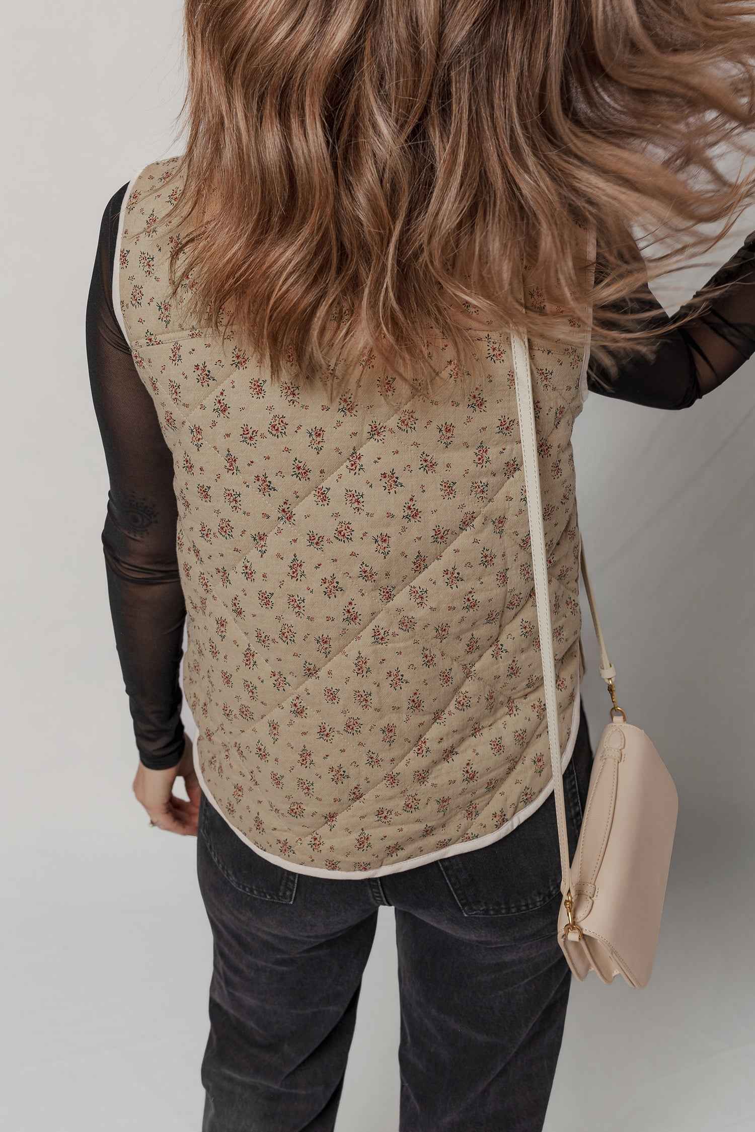 Khaki Floral Print Quilted Concealed Button Vest 89e00a0c0ac2a0cd
