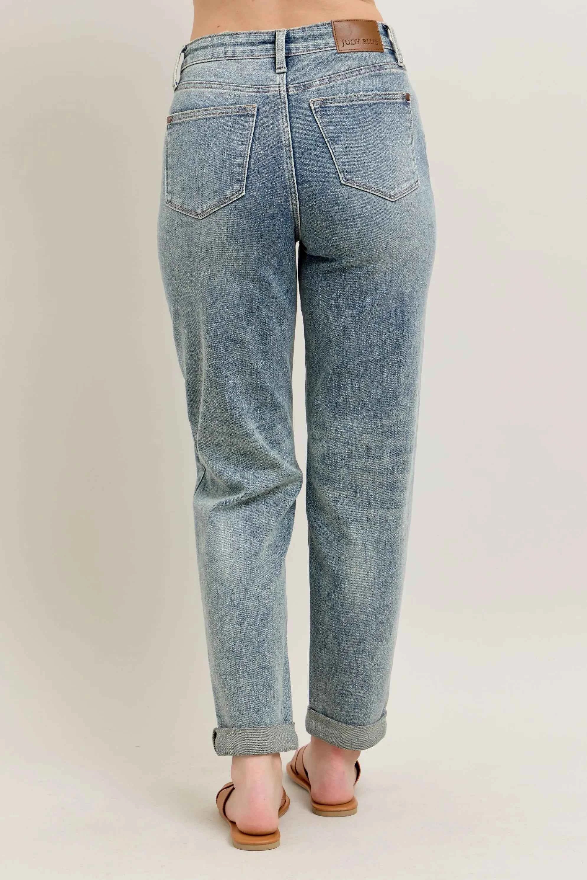 Judy Blue Full Size Hw Vintage Wash Double Roll Cuff Bf Jeans Plus Size 8a195d164fc9411daec5815098cb7c6a-Max-Origin