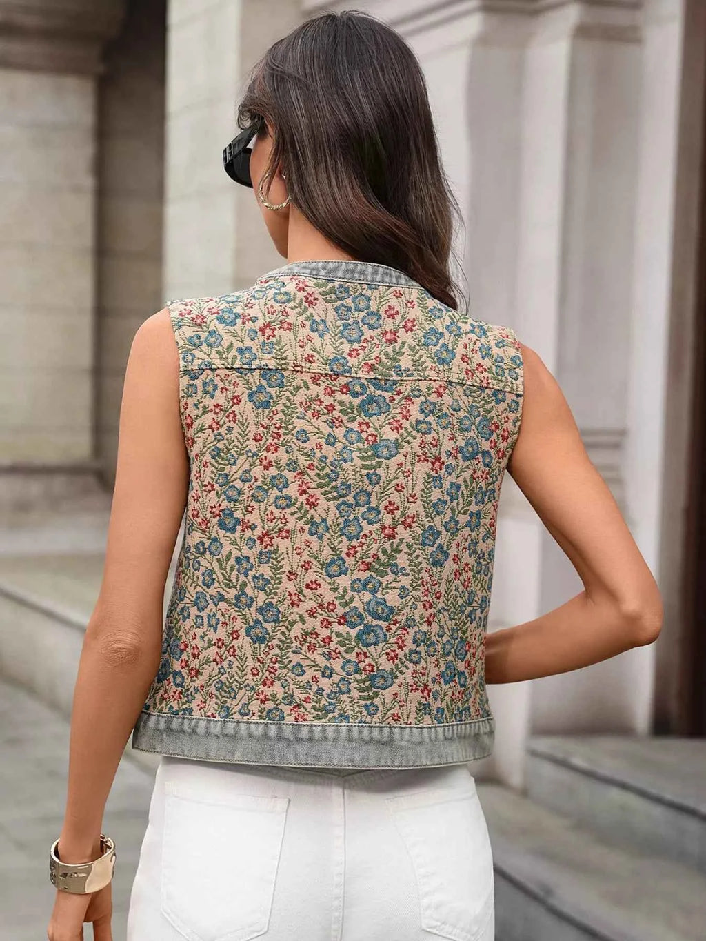 Floral Embroidered Denim Vest Top 8a713c5a-c4ff-4368-a9e3-d39d89e56a02-Max-Origin
