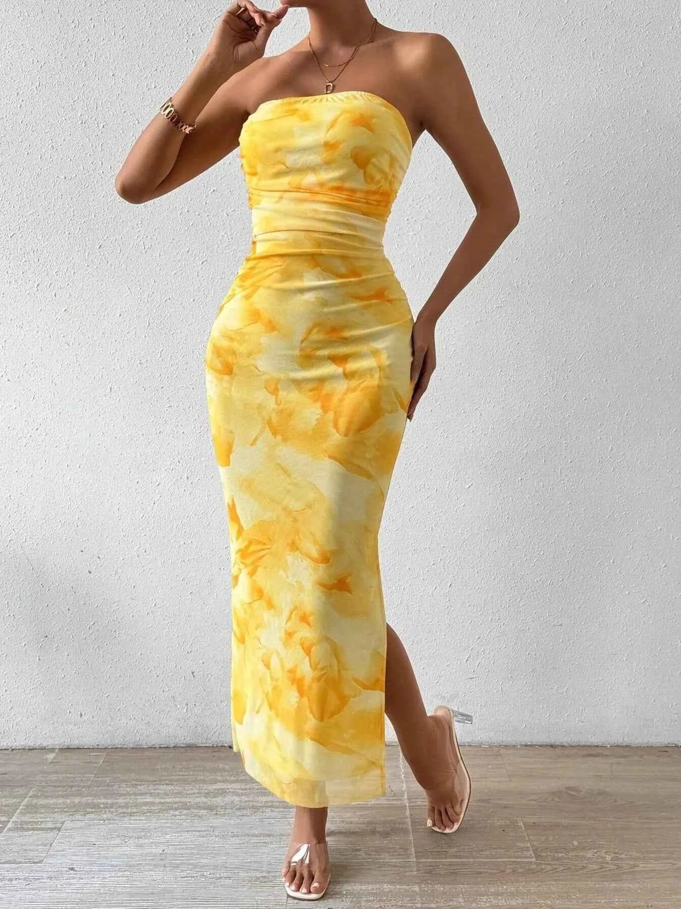 Printed Side Slit Tube Dress 8a7e69b1420d4ce9904c8829ee194242-Max-Origin