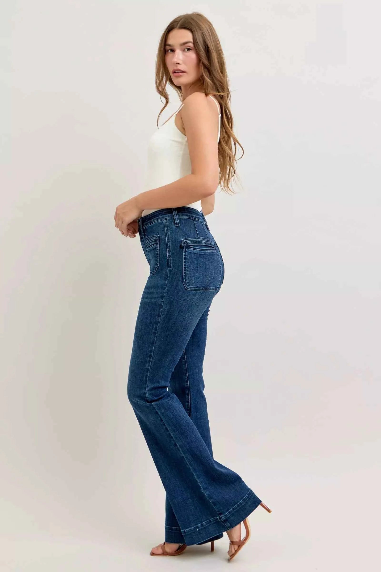 Judy Blue High-Waisted Flare Jeans with Front Pockets 8aba09cf-f1f9-4f1c-970e-a27c6e9df6ba-Max-Origin