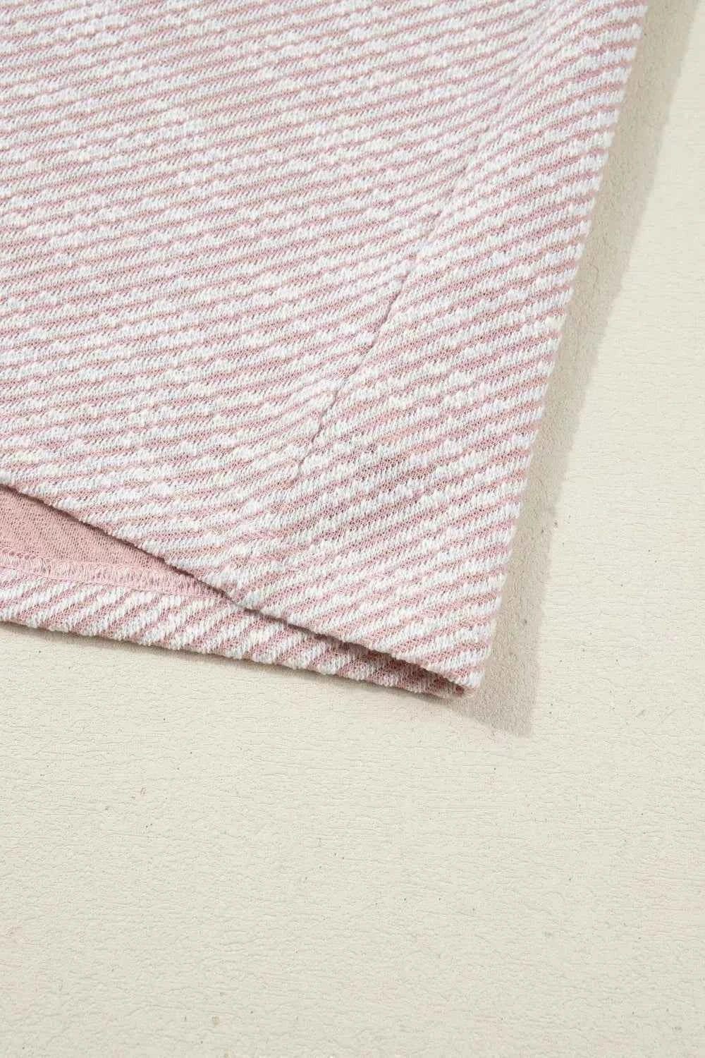 Twilled Print Lace Trim Ruffled Short Sleeve Blouse 8b3cb702-59a3-4d76-9ab1-f7e89f5dc034-Max-Origin