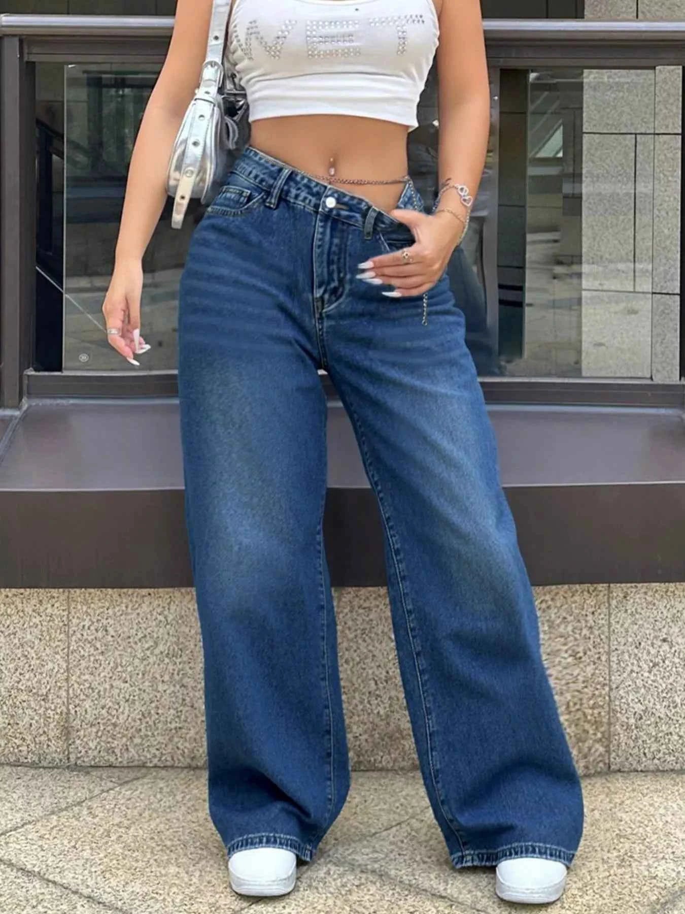 High-Waisted Wide Leg Jeans 8b3d126a-0040-4f45-ae44-ad354d729cbd-Max-Origin