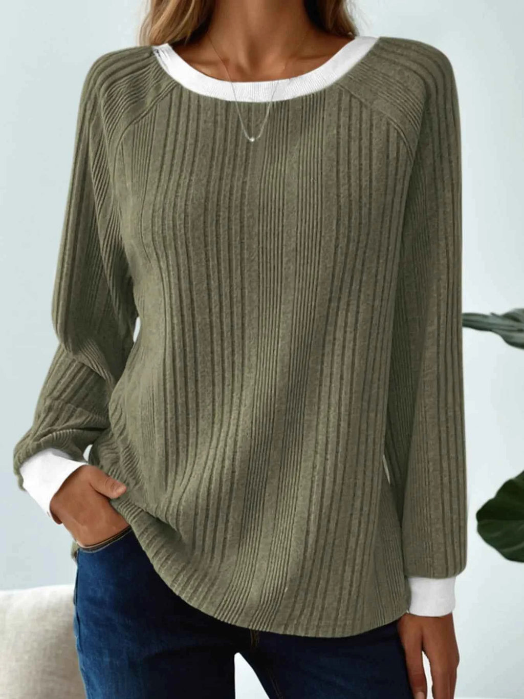 Ribbed Contrast Cuffed Round Neck Long Sleeve T Shirt Moss 8b4257847b3e4c5883d61912c97f0a3a-Max-Origin