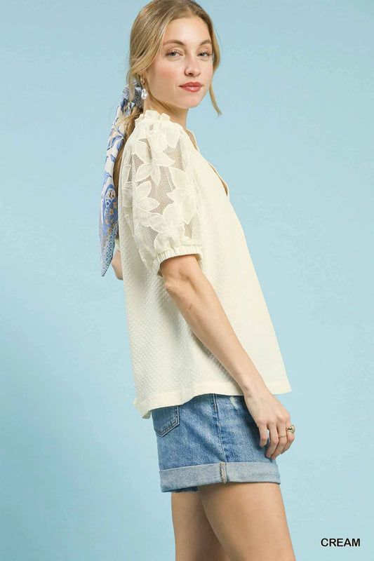 Textured Blouse with Lace Contrast Sleeves 8b53538f-8834-4a24-8cf5-4145e2b6c5a3-Max