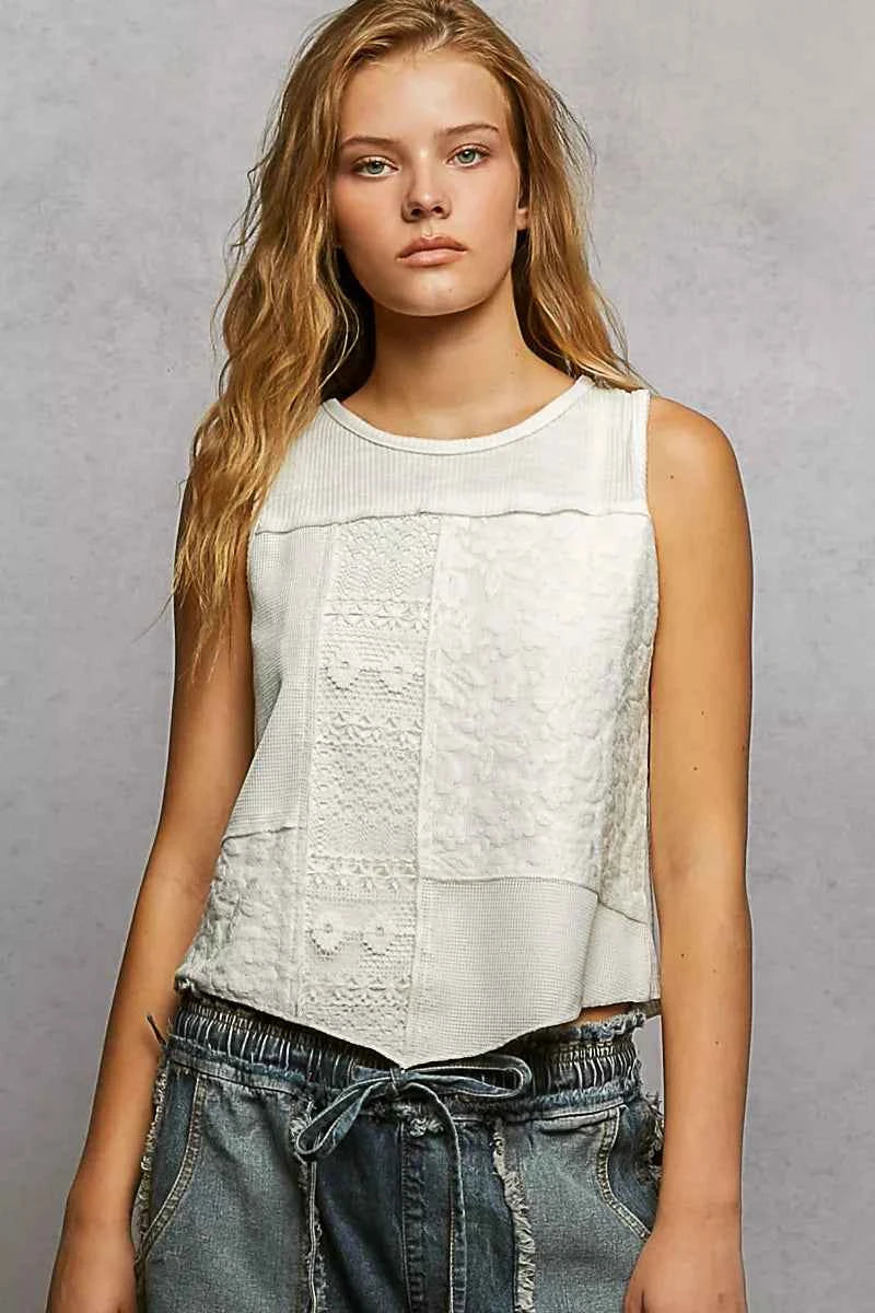 POL Ribbed Round Neck Cropped Tank with Lace Detail 8c05d3a5-f879-4ccd-bf29-289f97e2935e-Max-Origin