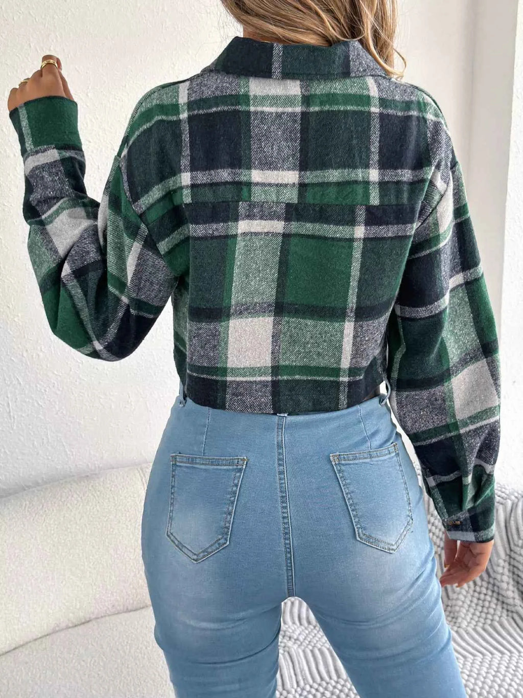 Plaid Button Up Cropped Jacket 8c2e9042-7a08-4d84-8c42-8ae5f09290ea-Max-Origin