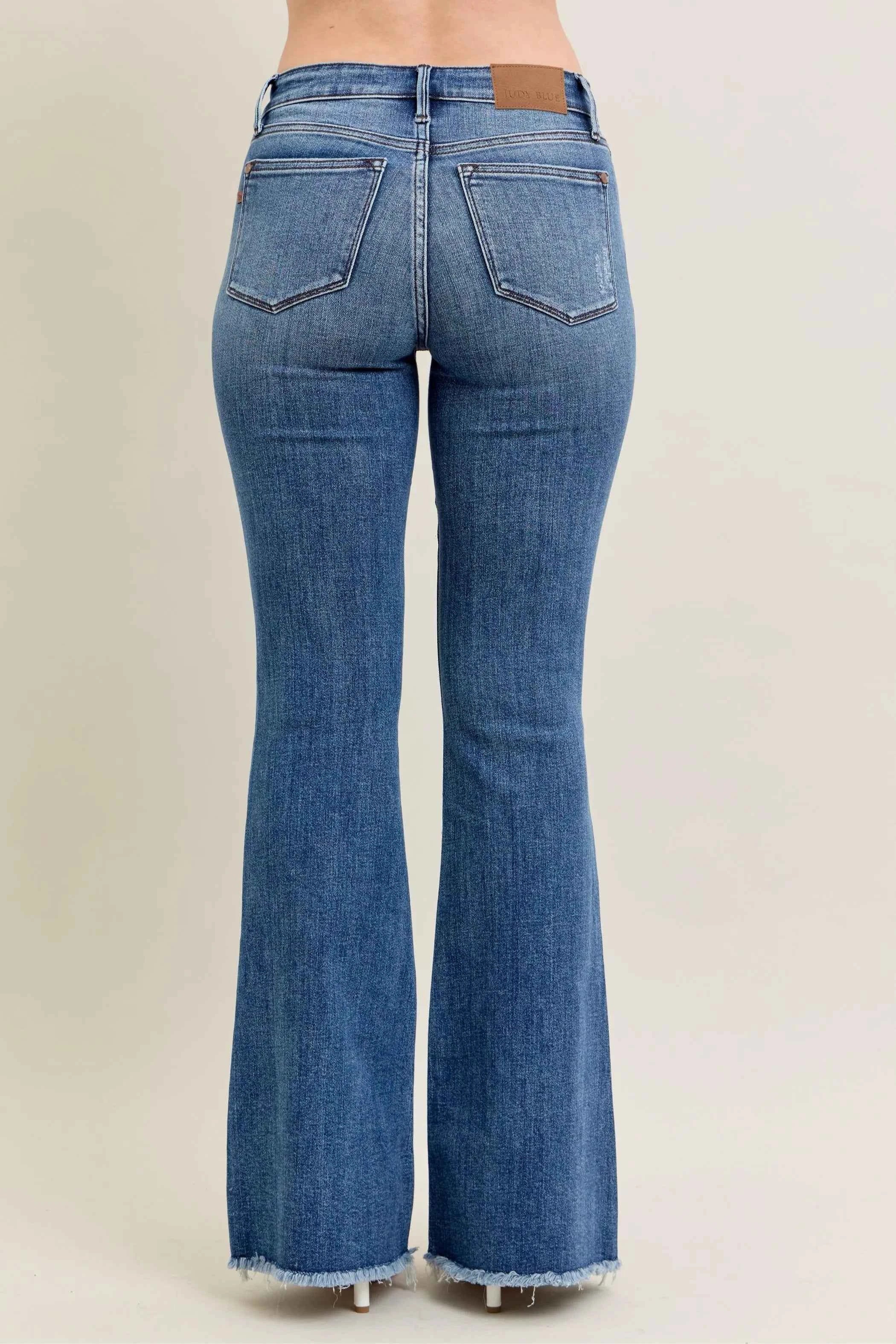 Judy Blue Full Size Mr Vintage Wash Flare Jeans W/ Destroy and Fray Hem Plus Size 8c47c58084b748b1991306830f91edb3-Max-Origin