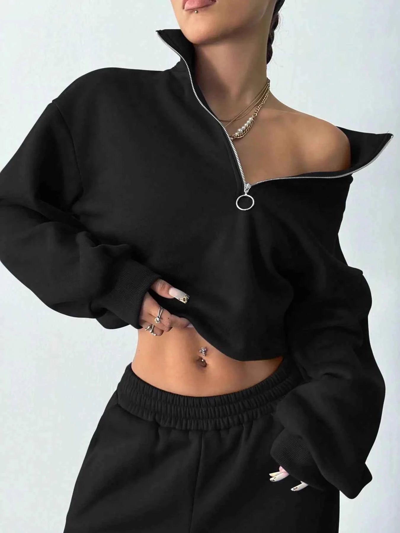 Half-Zip Long Sleeve Sweatshirt and Pants Set 8c4eaa4d-c966-439f-a963-02fe5a8f3098-Max-Origin