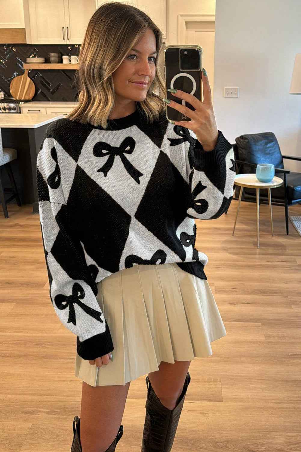 Black Bow Pattern 2-tone Rhombus Knit Loose Sweater 8c9fea5f3ab16fc5