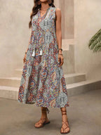 Paisley Print Tie Neck Sleeveless Midi Dress 8ca81022633a4951a4a090a54b8dea9b-Max-Origin
