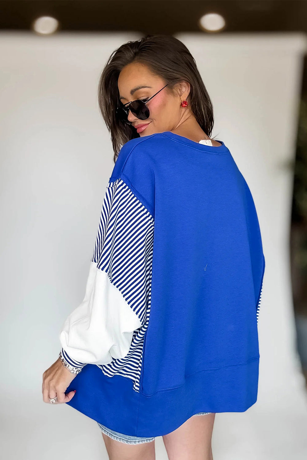 Racing Red Striped Patchwork Sleeve Colorblock Sweatshirt 8cce421635b3af70