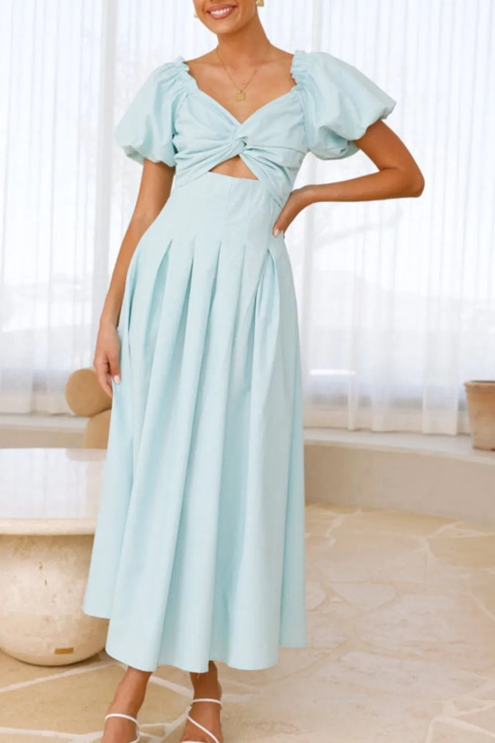 Sweetheart Neck Puff Sleeve Dress 8d31c5c0-8eb2-44f4-8613-e240861ff6c0-Max-Origin