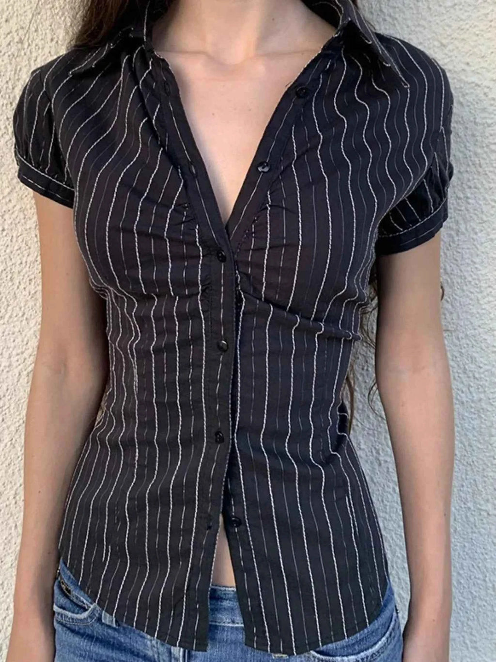 Striped Button-Down Collared Neck Shirt 8d410c86-5a9e-4f0c-9d54-3db826240dbb-Max-Origin