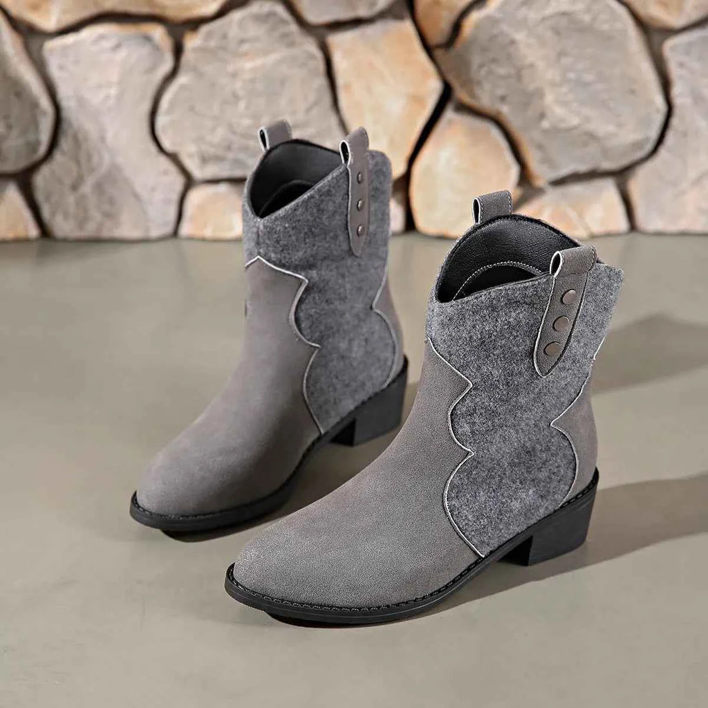 Round Toe Block Heels Boots 8d5072461ed945e9afe11de13d334ad0-Max-Origin