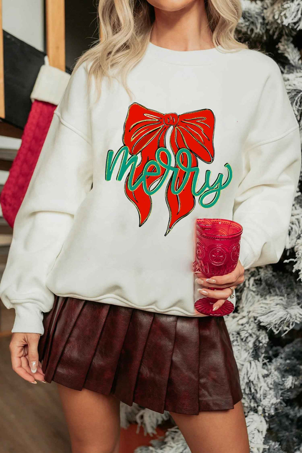 White merry Festive Bow Print Drop Shoulder Loose Pullover Sweatshirt 8d72d8ca70f495d0