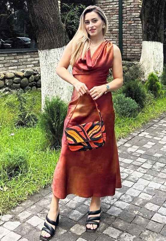 Kywe Textured Heel Chunky Strap Sandals 8d8928d6-97bc-4afd-8bff-5d776eea10ca