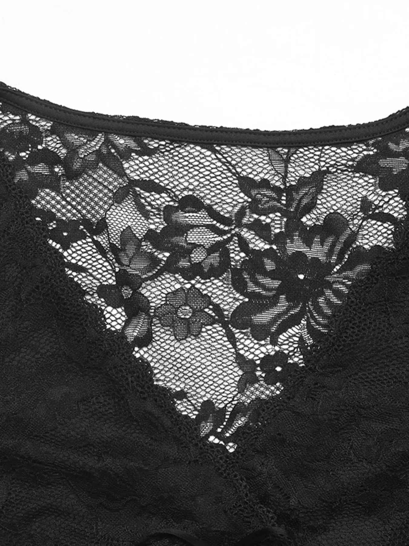 Lace V-Neck Long Sleeve Top 8d89cc075d664e688abb54989e77a18e-Max-Origin