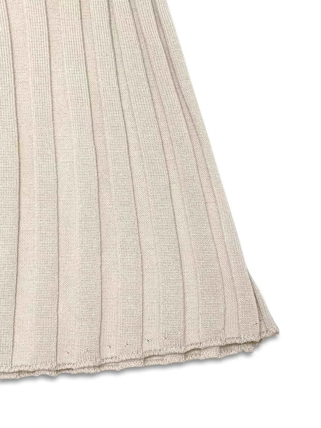 Ribbed Knit V-Neck Long Sleeve Maxi Dress 8db8508713f74a9785604de48c704e75-Max-Origin