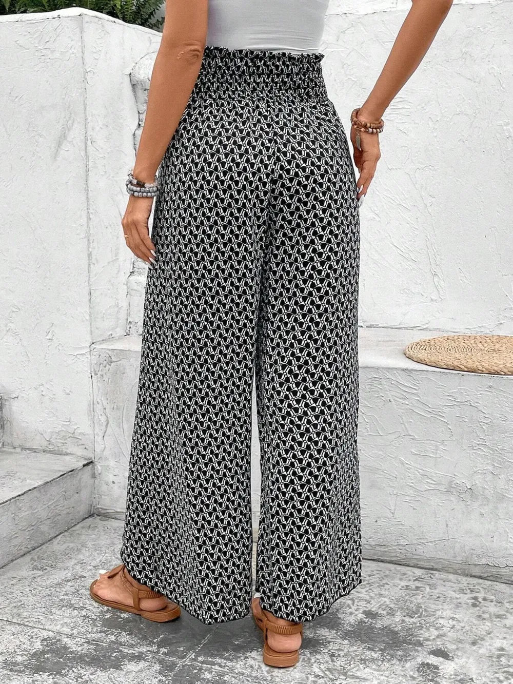 Tied Printed Wide Leg Pants 8de00299-3c05-4413-a00e-b58070187860-Max