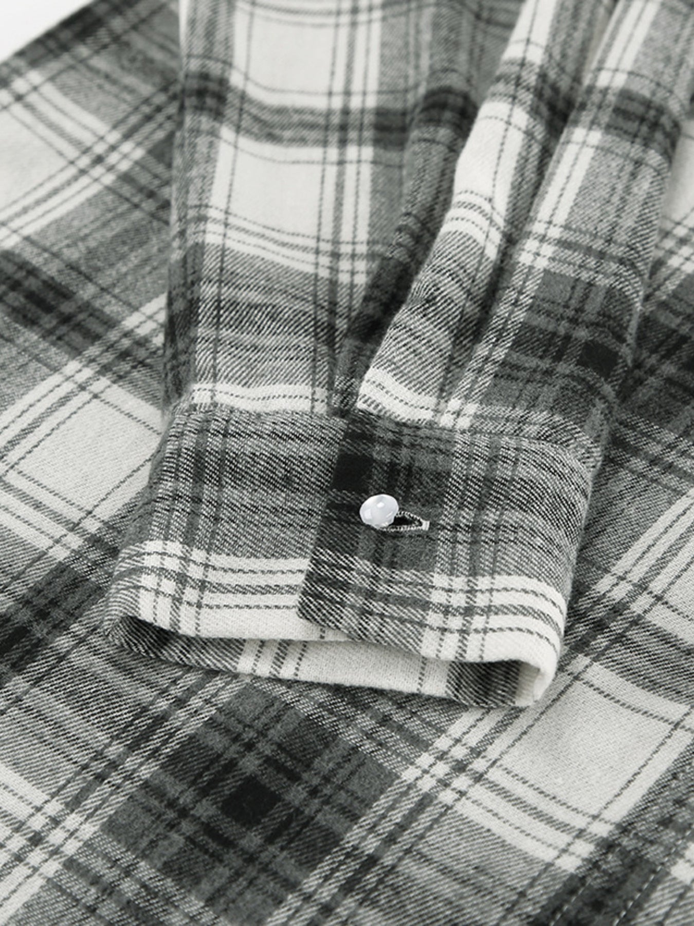 Button Up Long Sleeve Shirt 8e82418ecec44b1d911d81295ad12f2c-Max