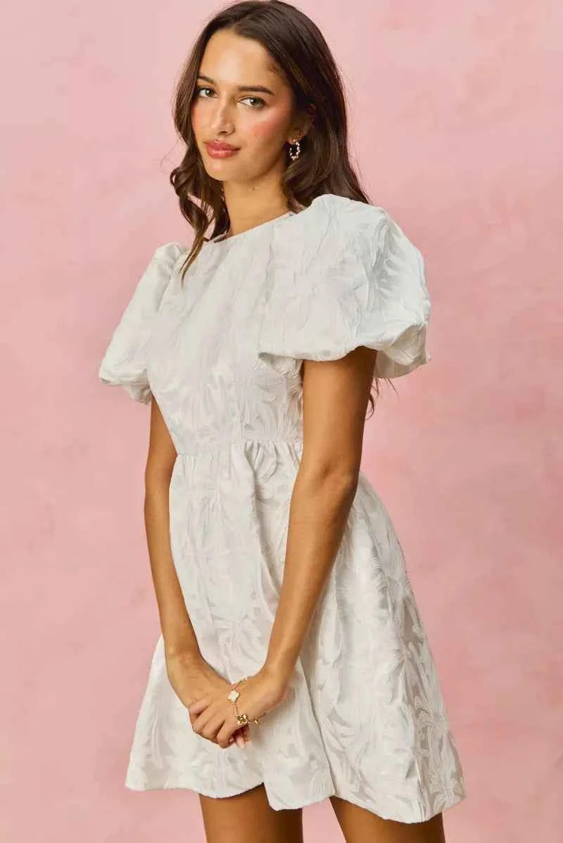 SO ME Floral Jacquard Bubble Shorts Sleeves Mini Dress 8eccf008c5ec482295310f0cc210aa52-Max-Origin