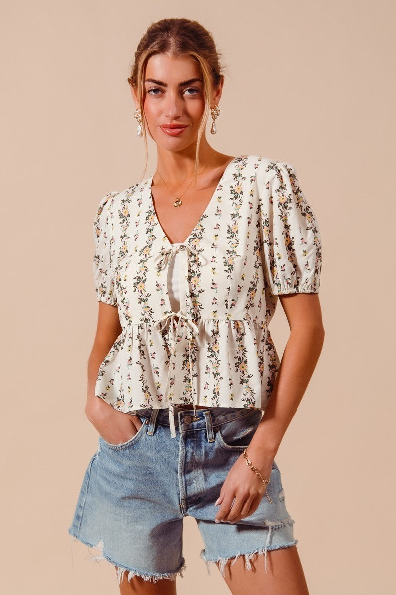 SO ME Floral Print Tie Front Shirred Hem Blouse 8ed0db956cb6408fadbffbb3da0da18f-Max