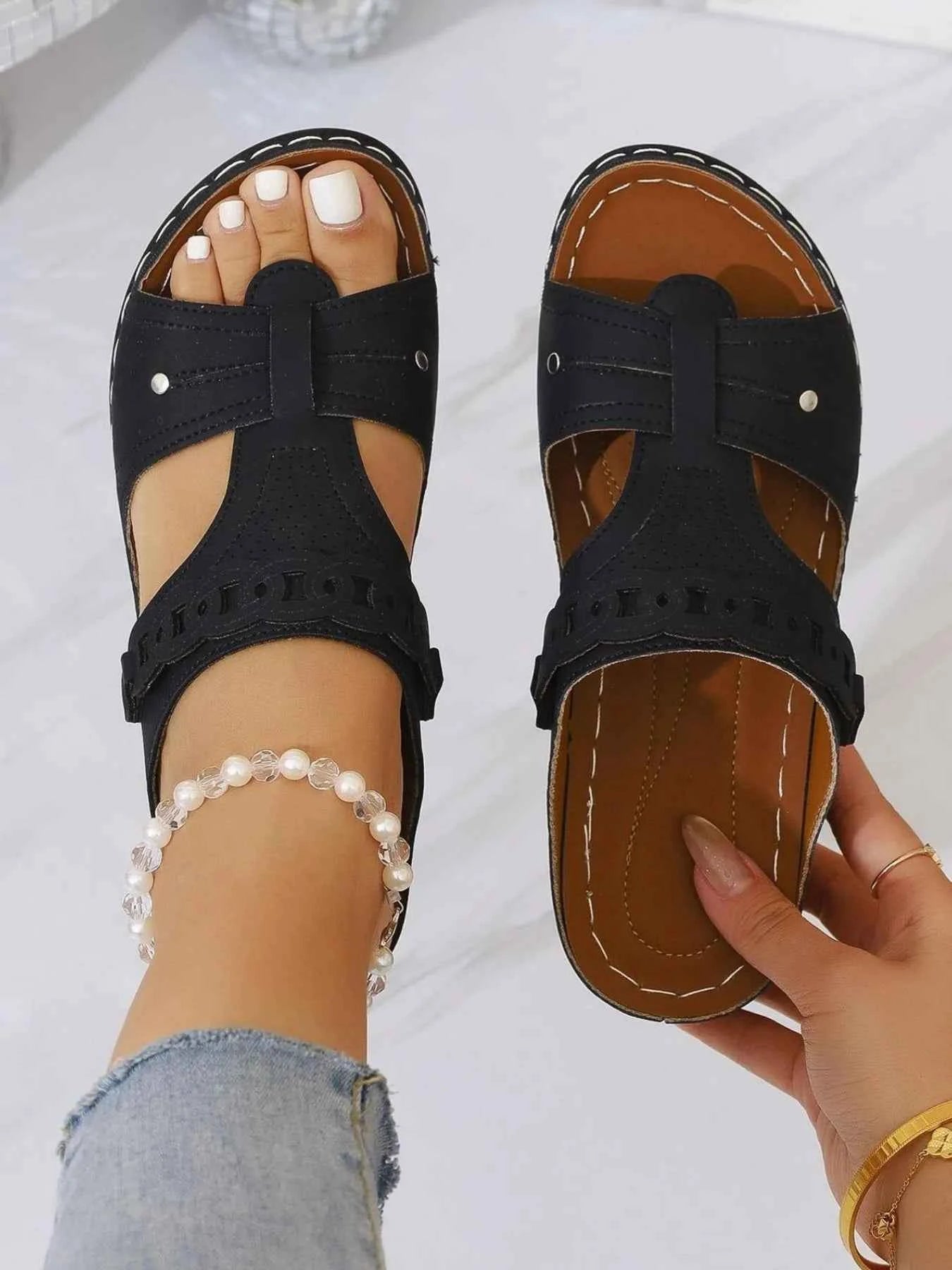 Casual Hollow Out Comfort Sandals Black 8ed87871-5290-4c26-82cc-8b33f56349c8-Max-Origin