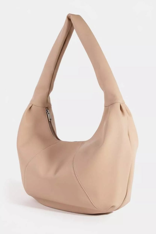 Fame Panel Stitch Crescent Leather Shoulder Bag 8f2d2569-5dc4-4dbf-8f02-99e1b8ff3371-Max-Origin