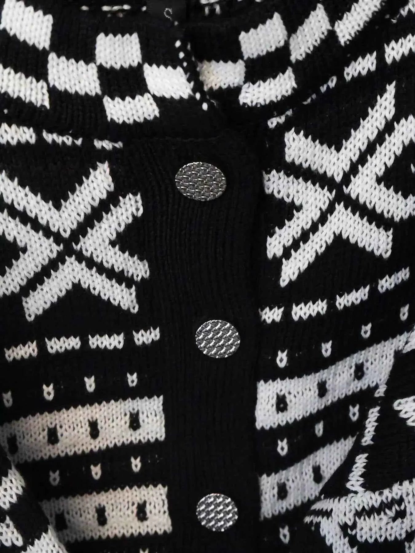 Striped Button Up Knit Cardigan 8f327a1b16084737a5c7ced1b468ffad-Max-Origin