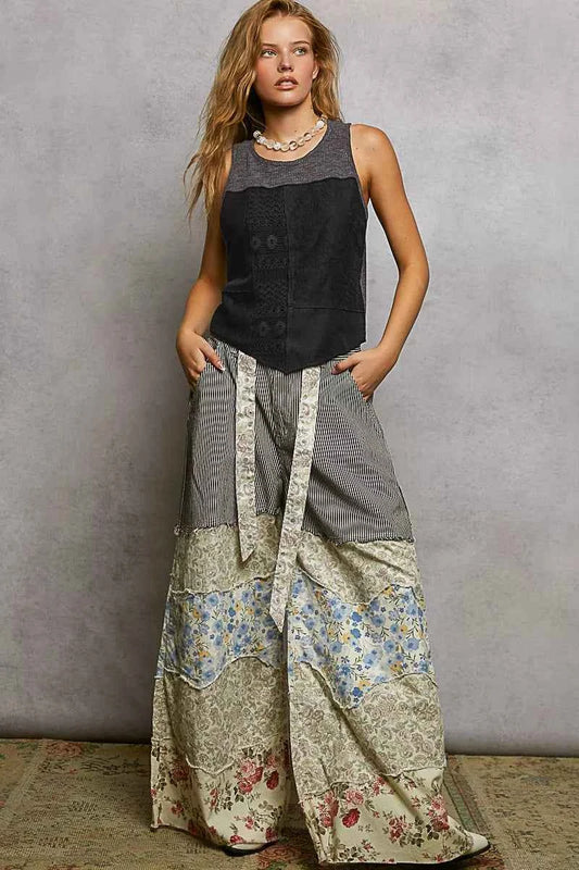 Ribbed Round Neck Cropped Tank with Lace Detail 8f766958-e614-4166-a969-b0cfe514c63c-Max-Origin