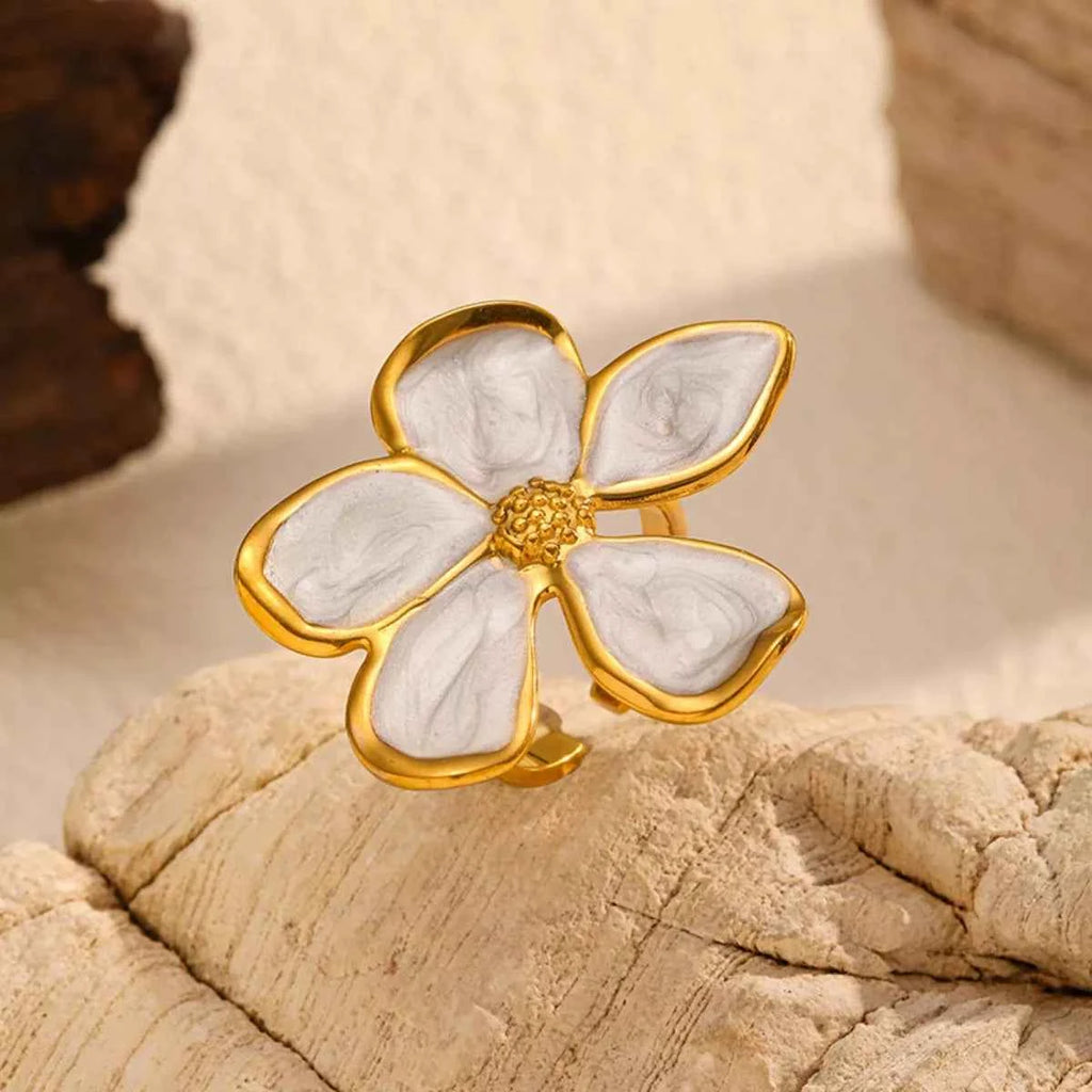 Flower Open Ring Cream One Size 8f8bff1b-af6c-48dd-aefe-7fac726b6d2f-Max-Origin