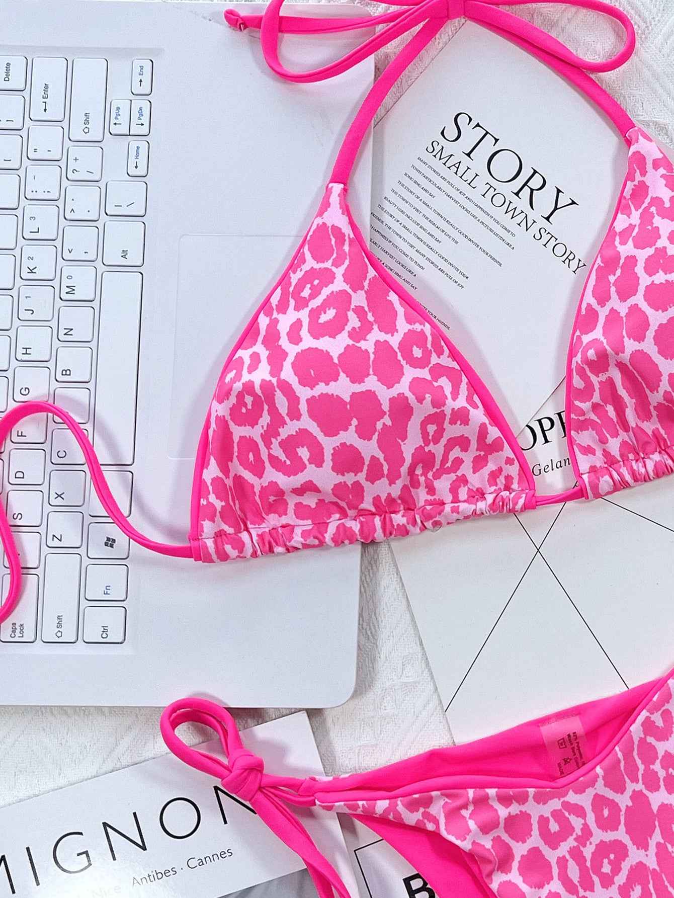 Leopard Print Halter Neck Tie Side Bikini Set 8f8f01b879bb4e4fbe60b707b8cbe93c-Max
