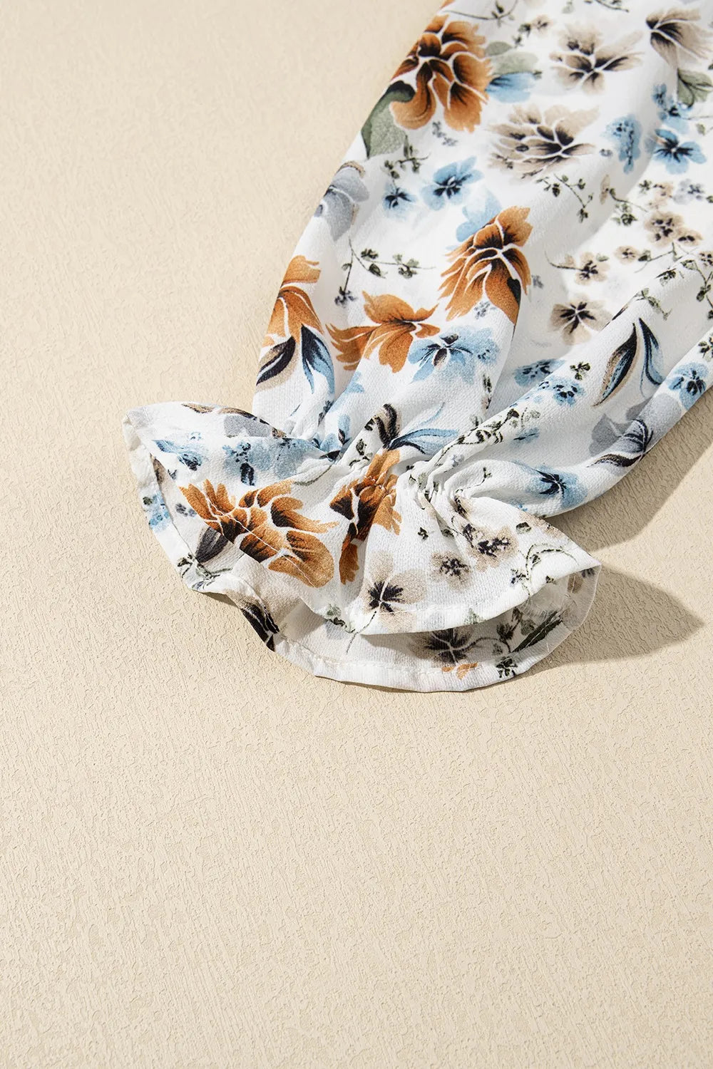 Floral Print Flounce Sleeve Midi Dress 8f94e353-8262-4216-8844-4ccbf5f0c0b4-Max-Origin