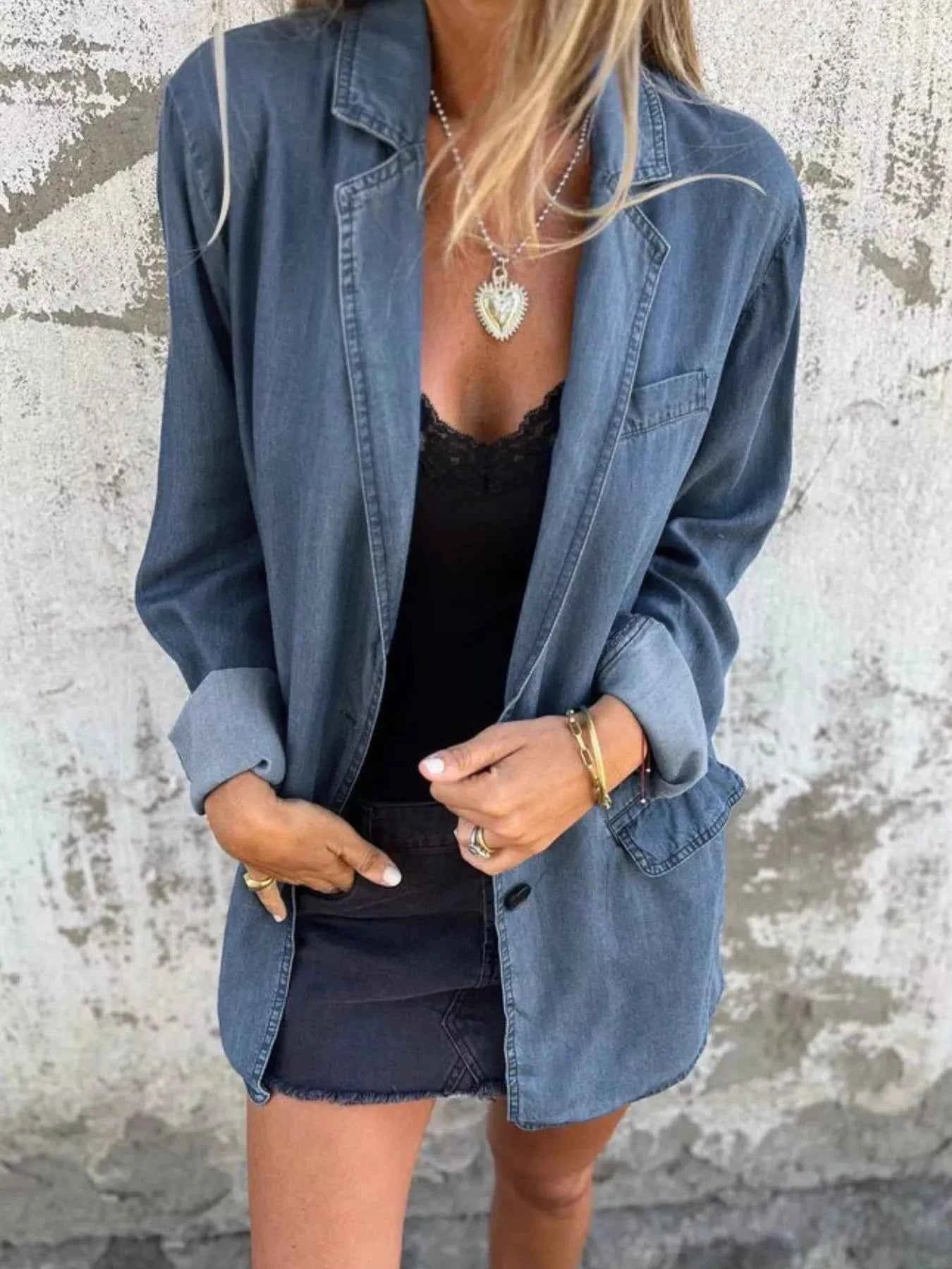 Full Size Button Down Denim Blazer Plus Size Washed Blue 8fabcd9e-9da3-4b95-9d85-e4e9dbdd072c-Max-Origin