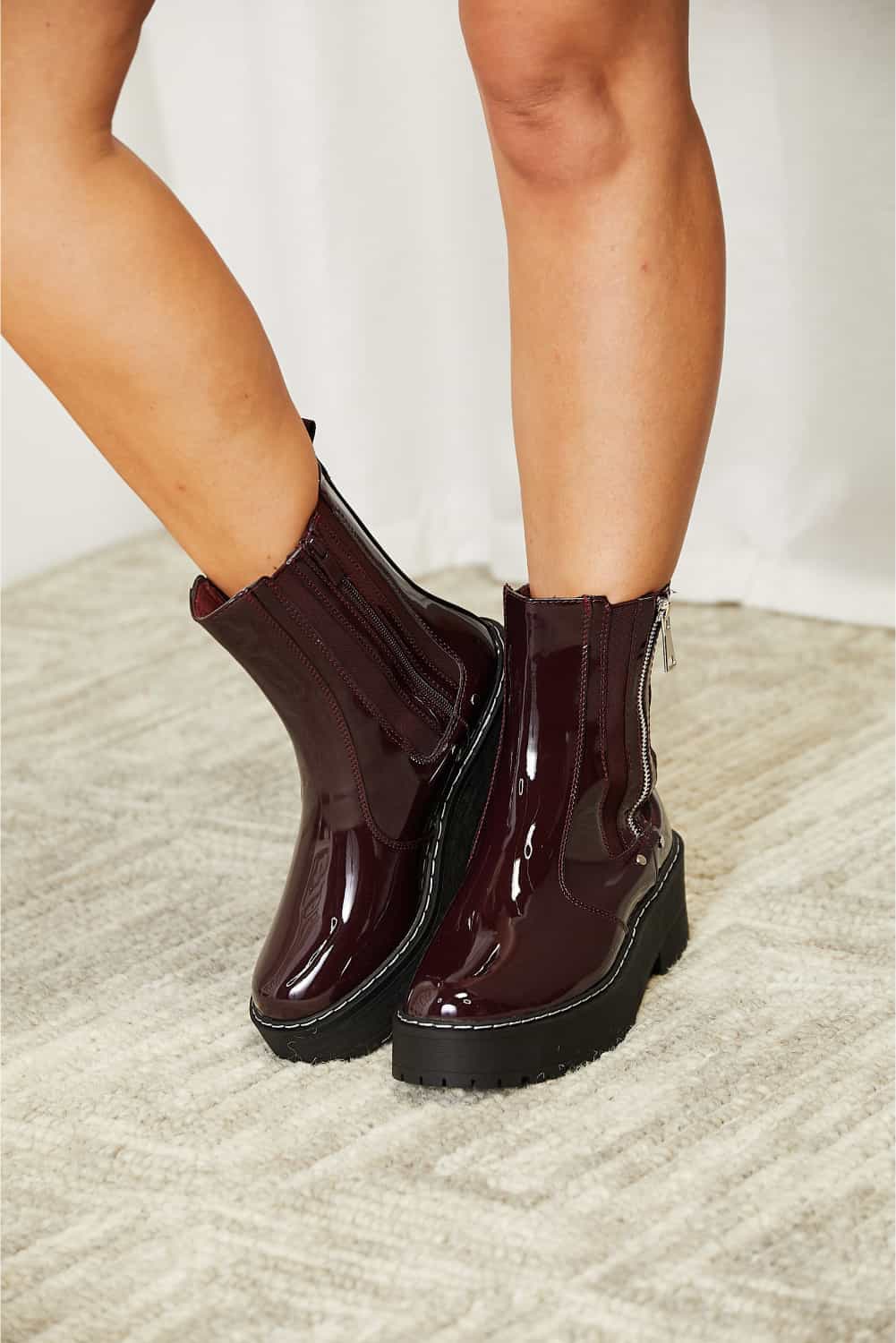 Forever Link Side Zip Platform Boots 8fcc2bc8f05c4b15abe1327ce8acd5dc-Max