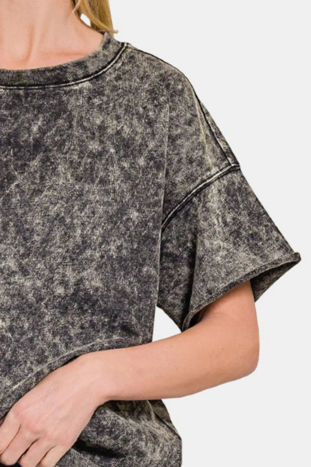 Zenana Rolled Round Neck Short Sleeve T-Shirt 902963de-e1ff-4e68-833d-3e49e93ee263-Max