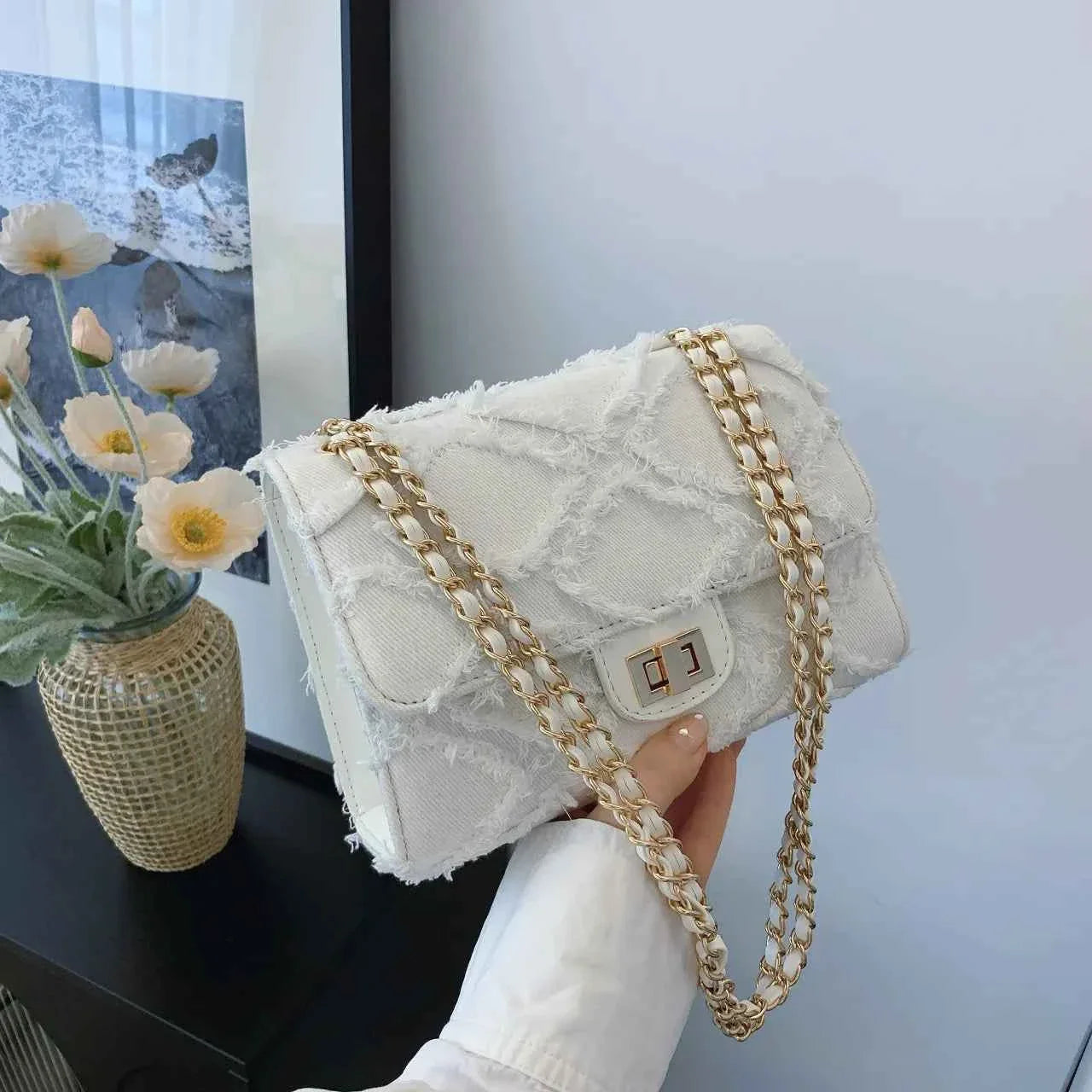 Frayed Edges Chain Crossbody Bag Beige onesize 903289173de54d79aa7b6cdfdb5c17ee-Max-Origin